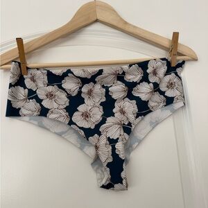Etam Panties One Size